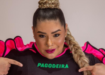 “Acho que as pessoas precisam ser felizes como elas são”, reflete a cantora Aila Menezes sobre a ditadura da magreza