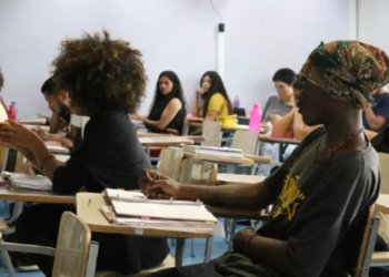 Justiça de Santa Catarina suspende lei que barrava cotas raciais nas universidades