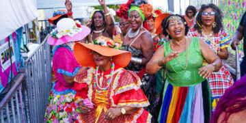 Bloco Quero Ver o Momo leva o samba junino ao Circuito Batatinha no Carnaval de Salvador