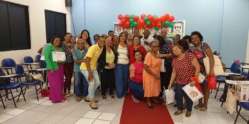 Programa gratuito de Alfabetização e Letramento de Jovens e Adultos amplia atuação nacional