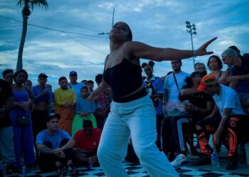 Escola de Dança da UFBA abre inscrições para cursos livres de extensão; Saiba como se inscrever
