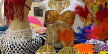 Shopping Center Lapa promove Expo Carnaval com artesanato inspirado na folia