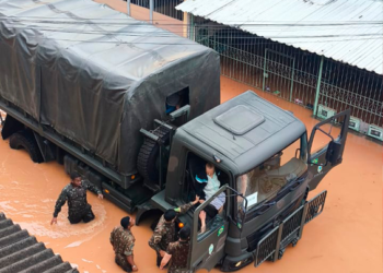 Defesa mobiliza 423 militares para reforçar ações de socorro em municípios de MG afetados por fortes chuvas