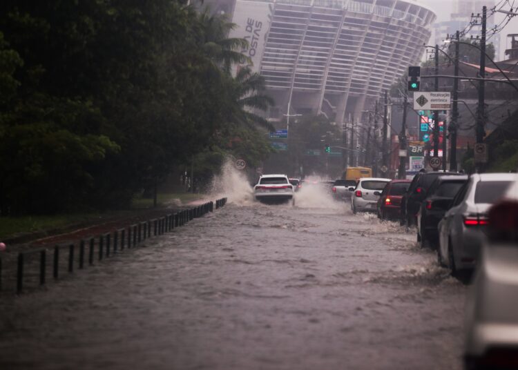 Tempo instável em Salvador  no fim de semana? Veja previsão do tempo