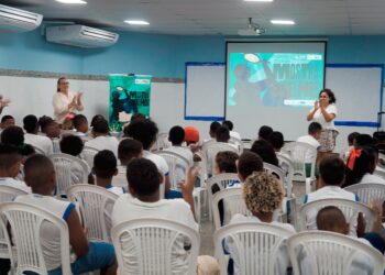 Mostra de Cinema Africano leva sessões e debates a escolas públicas do Subúrbio Ferroviário de Salvador