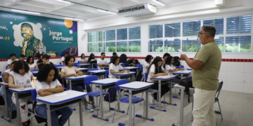 Bahia é o 4º estado do país em matrículas no ensino médio em tempo integral, aponta Censo Escolar 2025