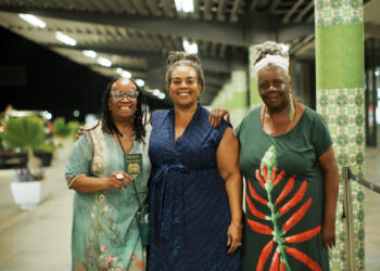 Sueli Carneiro oficializa cidadania beninense durante gravação de documentário com Produção Baiana