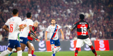 Bahia perde para o Flamengo no Maracanã e segue fora do G-4 do Brasileirão