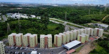 Lula e Jerônimo entregam 300 casas do Minha Casa, Minha Vida em Salvador