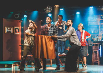 Musical inspirado no arrocha retorna aos palcos em Salvador após sessões esgotadas