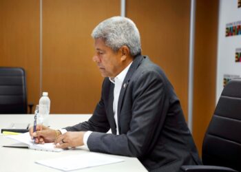 Governo encaminha Projeto de Lei de Diretrizes Orçamentárias de 2027