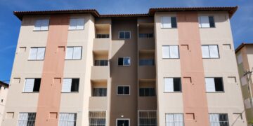 Lula e Jerônimo Rodrigues entregam 384 apartamentos do Minha Casa, Minha Vida em Camaçari e autorizam 1.930 novas moradias na Bahia