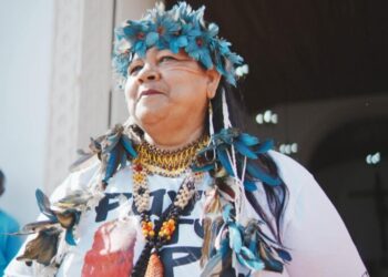 Documentário “Caminhada Tupinambá” transforma memória do massacre colonial em símbolo de resistência indígena