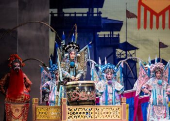 Salvador recebe workshop gratuito sobre a Ópera de Pequim com imersão nos bastidores da tradição cênica chinesa