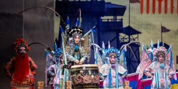 Salvador recebe workshop gratuito sobre a Ópera de Pequim com imersão nos bastidores da tradição cênica chinesa