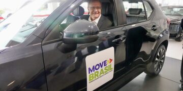 Move Brasil quer estimular presença de mulheres no transporte por táxi e aplicativo, diz Alckmin
