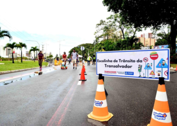 Projeto Ruas de Lazer promove programação especial do Maio Amarelo na Avenida Magalhães Neto