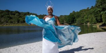 AKADAN retorna aos palcos com show-manifesto sobre ancestralidade e samba-reggae em Salvador