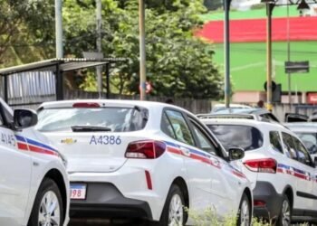 BNDES inicia pedidos de financiamento do programa Move Brasil para taxistas e motoristas de aplicativo
