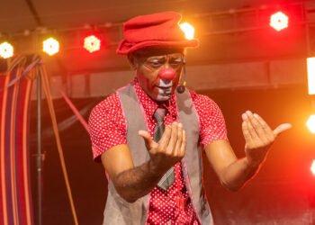 “Ocupa MAM – Nossa, que palhaçada!” leva espetáculos, cortejos e mostra audiovisual ao MAM