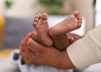 Brasil celebra 25 anos do Programa Nacional de Triagem Neonatal com foco na prevenção de doenças infantis