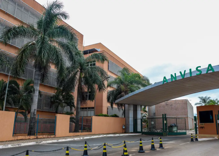 Anvisa aprova novo medicamento oral para tratamento de câncer de mama avançado