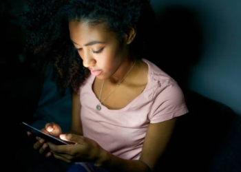 Governo lança plano de combate ao trabalho infantil com foco em riscos no ambiente digital