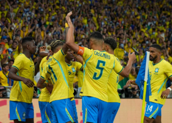 Brasil goleia Panamá em despedida antes da Copa, mas atuação de reservas gera dúvidas para Ancelotti