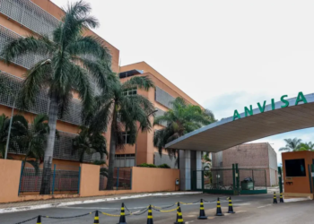 Anvisa amplia liberação de produtos da Ypê e empresa anuncia recolhimento voluntário de lava-roupas líquidos