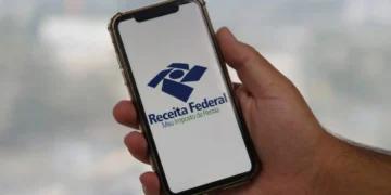 Receita Federal libera consulta ao segundo lote de restituição do Imposto de Renda nesta terça-feira