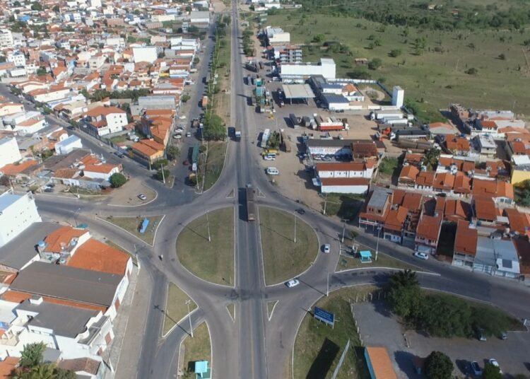 A capital do couro e o trabalho que não alcança quem chega