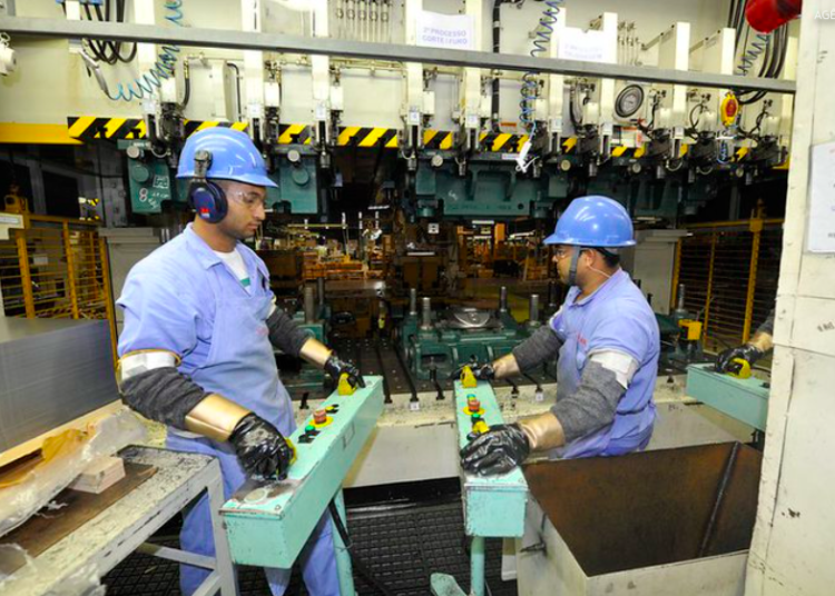 Governo brasileiro rechaça novas tarifas dos EUA sob alegação de trabalho forçado
