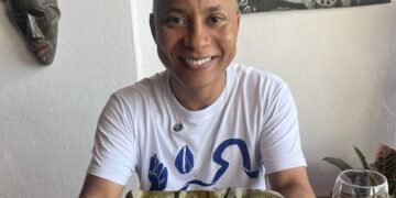 Guia da Culinária Afro-Baiana ganha aplicativo e site com receitas, histórias e indicação de restaurantes em Salvador