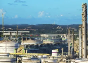 Produção industrial baiana tem maior queda do país entre abril e maio (-8,9%) e 2ª maior redução frente a maio/25 (-7,1%)