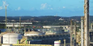 Produção industrial baiana tem maior queda do país entre abril e maio (-8,9%) e 2ª maior redução frente a maio/25 (-7,1%)