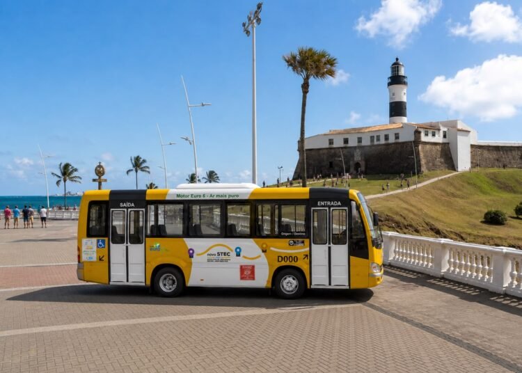 Prefeitura publica licitação para renovação total da frota do STEC com ônibus climatizados