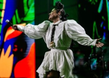 Larissa Luz dirige espetáculo inédito para o Circuito Mulheres Negras em Movimento, com Zezé Motta, Mariene de Castro, Melly e Karol Conká, em Salvador