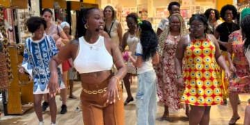 Festival Maria Felipa leva empreendedorismo negro, serviços gratuitos e programação cultural ao Shopping Center Lapa