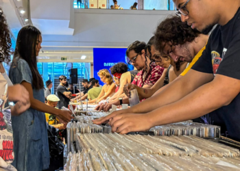 Feira de Vinil reúne colecionadores e DJs em shopping de Salvador neste sábado (11)