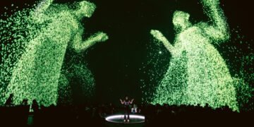 Projeto Órbita estreia em Salvador com cinema imersivo e participação de artista canadense no Planetário da UFBA