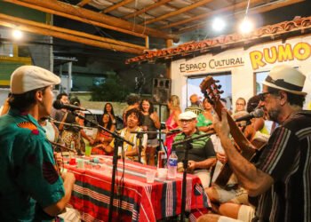Samba da Resistência recebe Escola de Samba Unidos de Itapuã em edição especial neste sábado