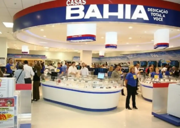 Justiça mantém suspensão das demissões em massa das Casas Bahia