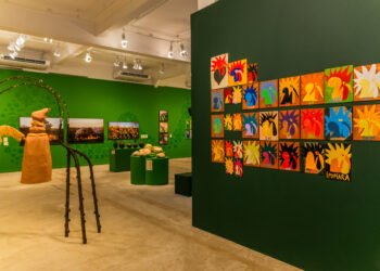 Exposição “Atlântico Sertão” reúne obras de mais de 80 artistas no Museu de Arte da Bahia