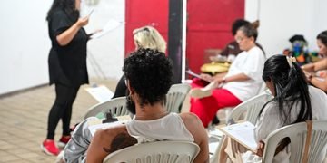 Clube de Escrita abre inscrições gratuitas para turmas de novembro e dezembro no MAM-BA
