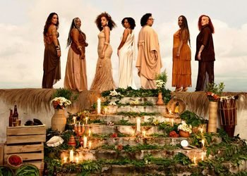 Sambaiana celebra novo álbum com show na Casa Rosa, em Salvador