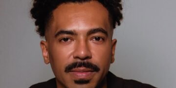 Psicólogo Lucas Veiga lança em Salvador livro sobre racismo, saúde mental e novas formas de cuidado