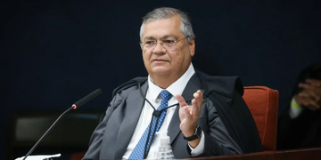 Dino determina que PF investigue atuação da CVM no caso Banco Master