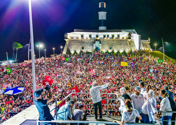 Lula confirma caminhada entre Ondina e Barra nesta terça-feira (29)