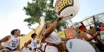 Inscrições para editais Carnaval do Pelô e Ouro Negro 2027 estão abertas