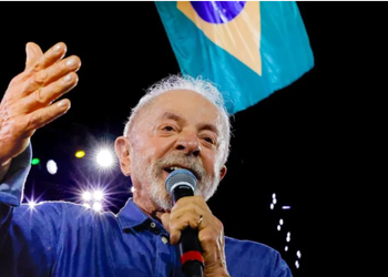 Lula aceita condições de Flávio Bolsonaro para abertura de sigilos, diz campanha